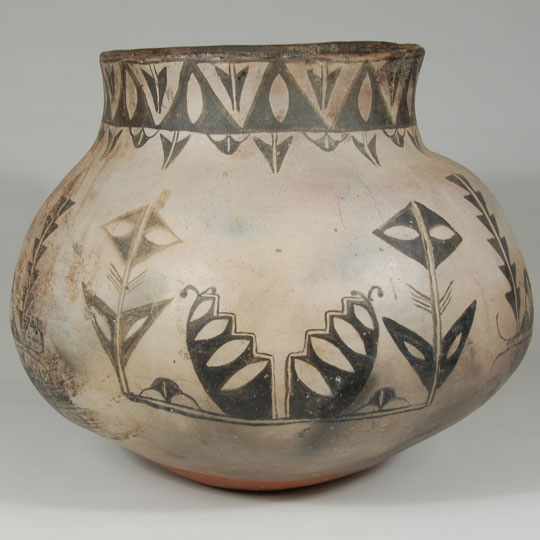 Historic Cochiti Pueblo Pottery - 25711
